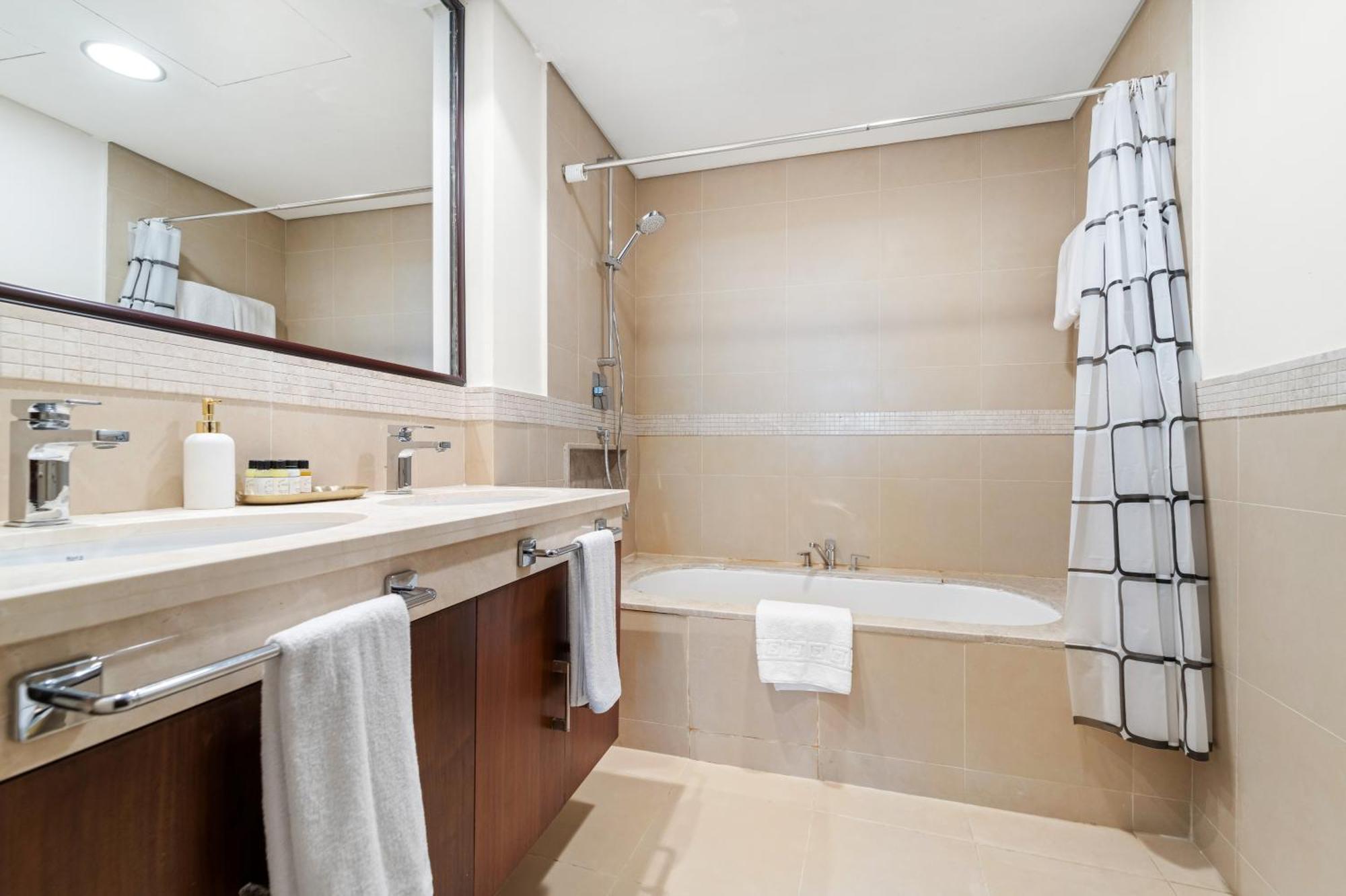 First Class 2Br With Full Dubai Skyline & Sea View Экстерьер фото